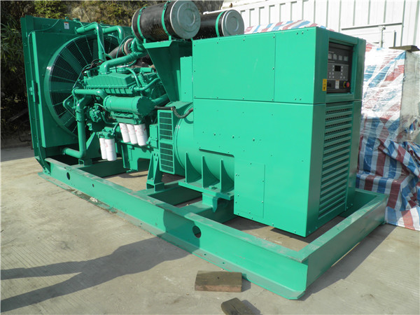 水城发电车出租-柴油发电机组在使用的过程中应该做好哪些防护工作