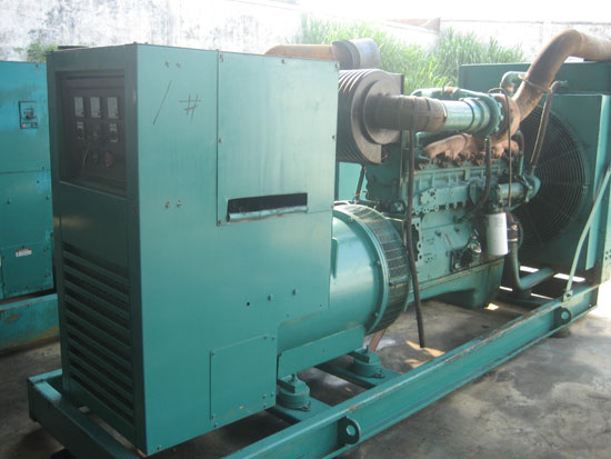 水城租赁发电机- 发电机碳刷磨损的原因是什么