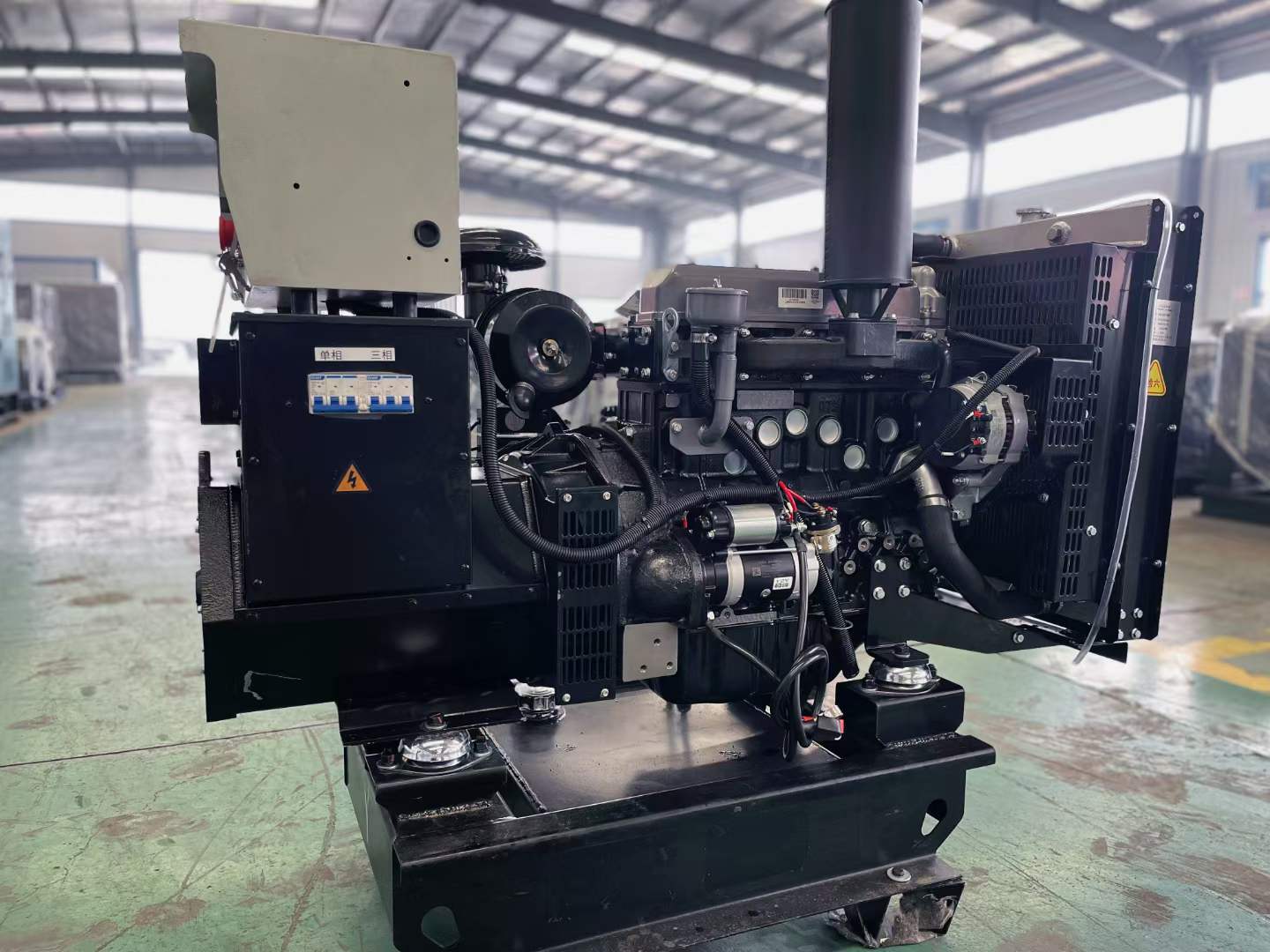 水城如何降低电感性负载对发电机的影响？