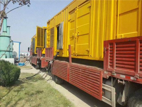 水城发电机出租如何根据燃油压力判断燃油系统是否存在故障？