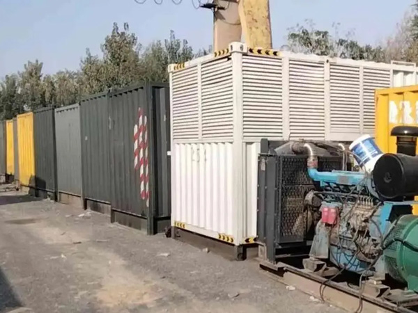 水城200KW柴油发电机机组每小时油耗是多少？