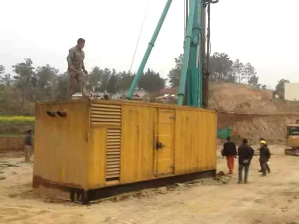 水城如何判断水冷式机油散热器密封件是否需要更换?